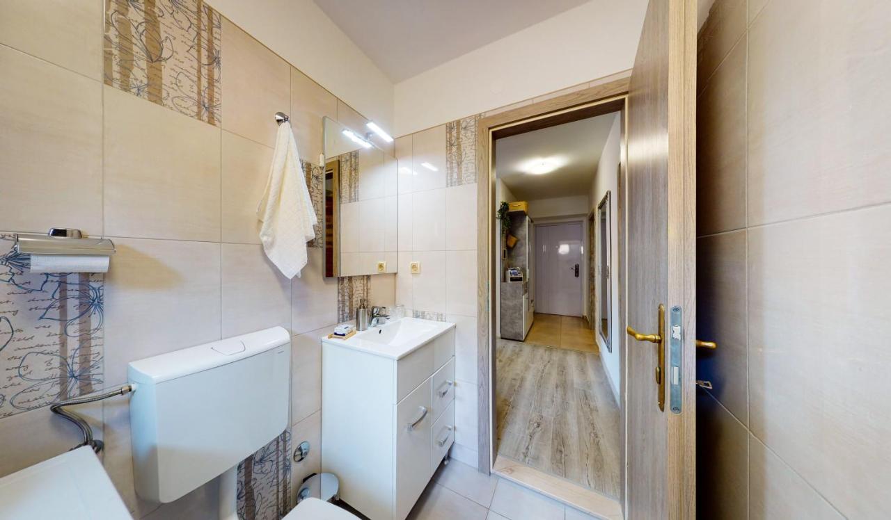 Apartman Tina Metkovic Bagian luar foto