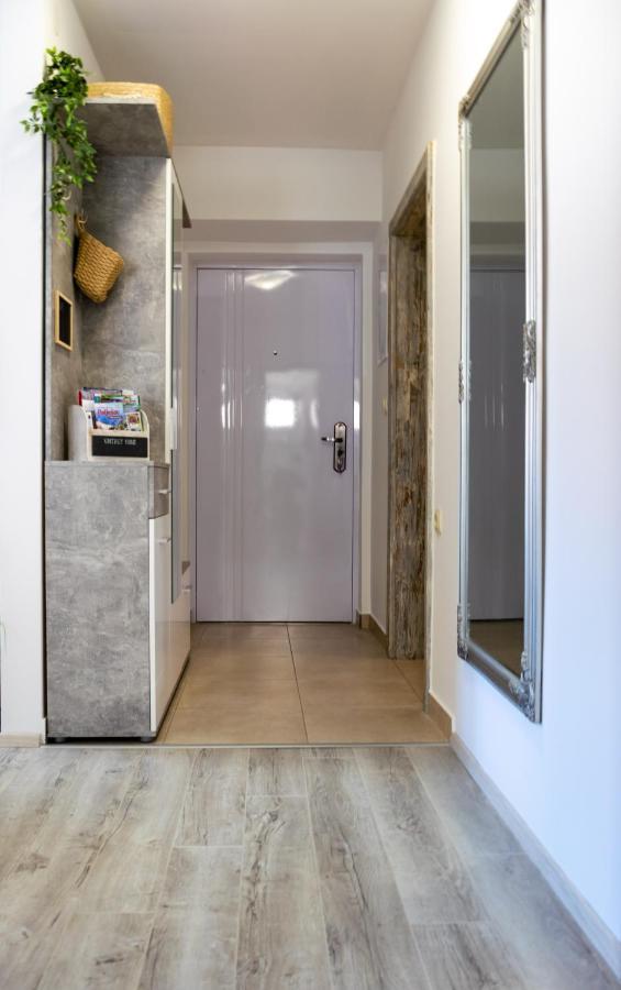 Apartman Tina Metkovic Bagian luar foto